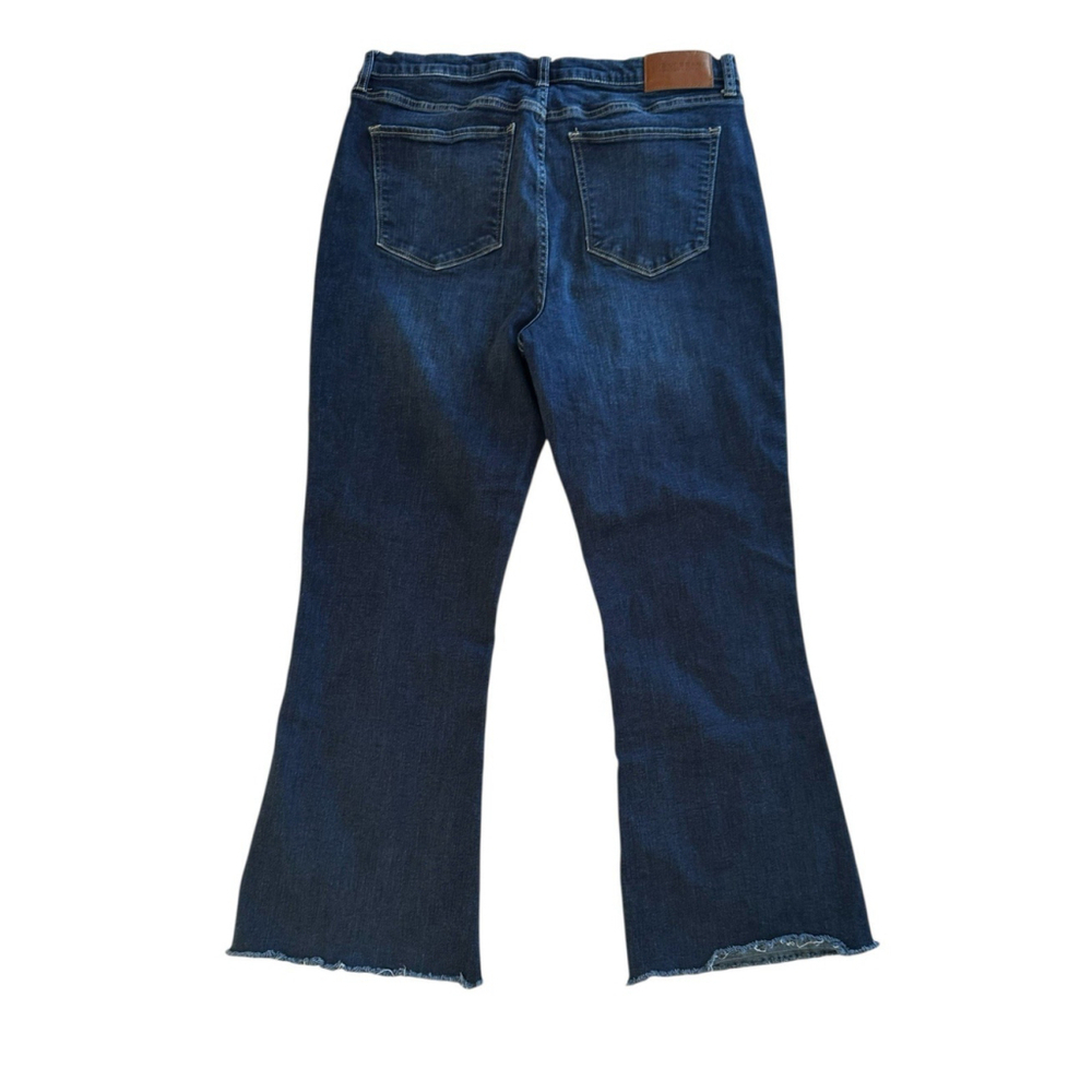 Lucky Brand High Rise Flare Stevie Denim Jeans Womens Size 14 / 32 Blue Raw Hem - Picture 16 of 16